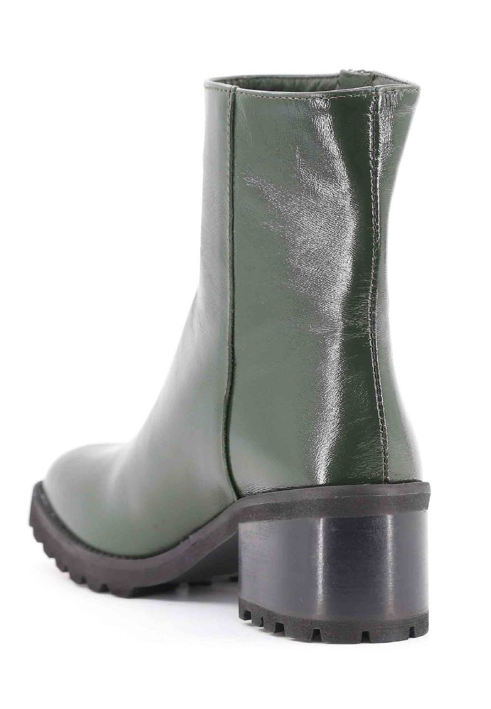 L'ARIANNA Stivaletti TR1665 in pelle verde con suola in gomma carrarmato In Linea