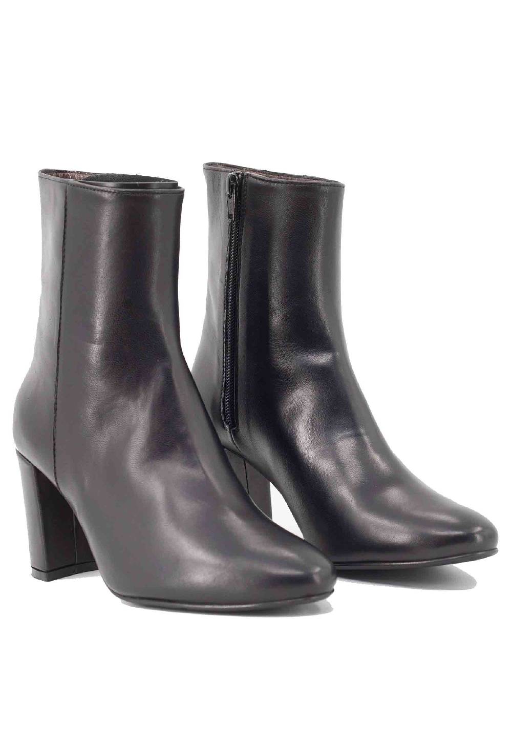 L'ARIANNA Stivaletti TR1692/G in pelle nera Pezzi Unici