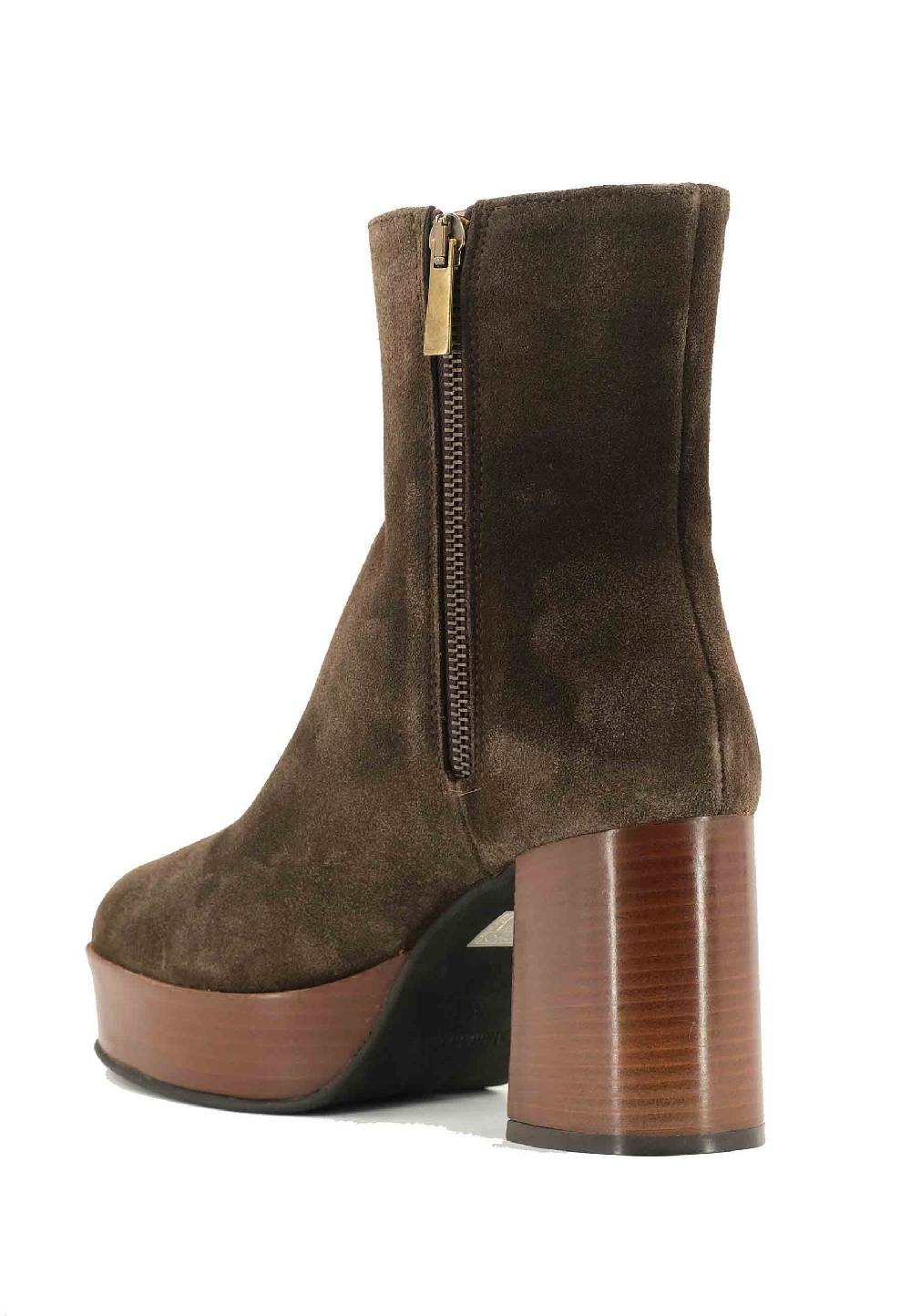 L'ARIANNA Stivaletti TR1556 in camsocio marrone con tacco alto e plateau con zip laterale di chiusura Consegna Veloce