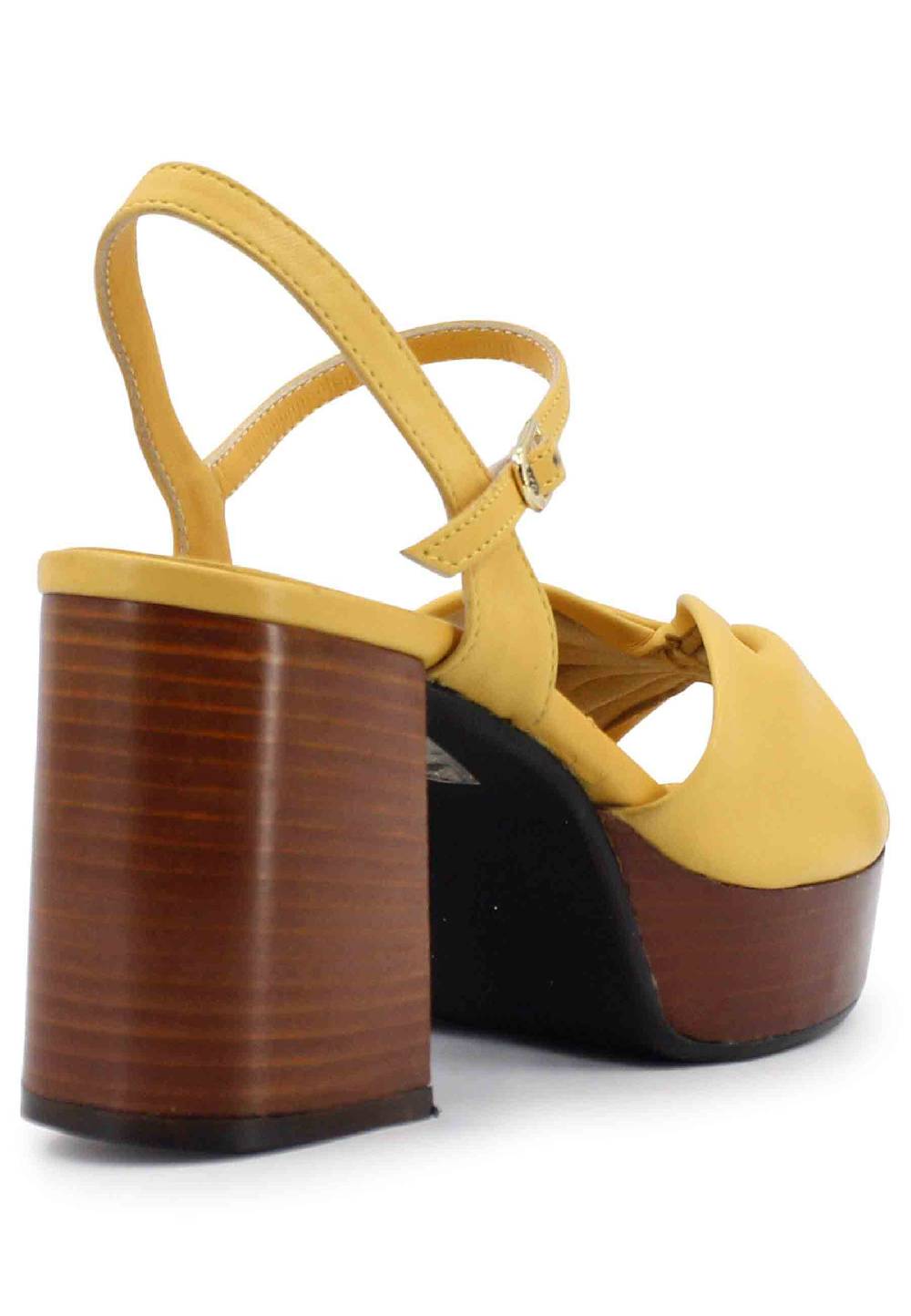 L'ARIANNA Sandali DS1648 da donna in pelle gialla con tacco e plateau in cuoio L'Arianna In Saldo