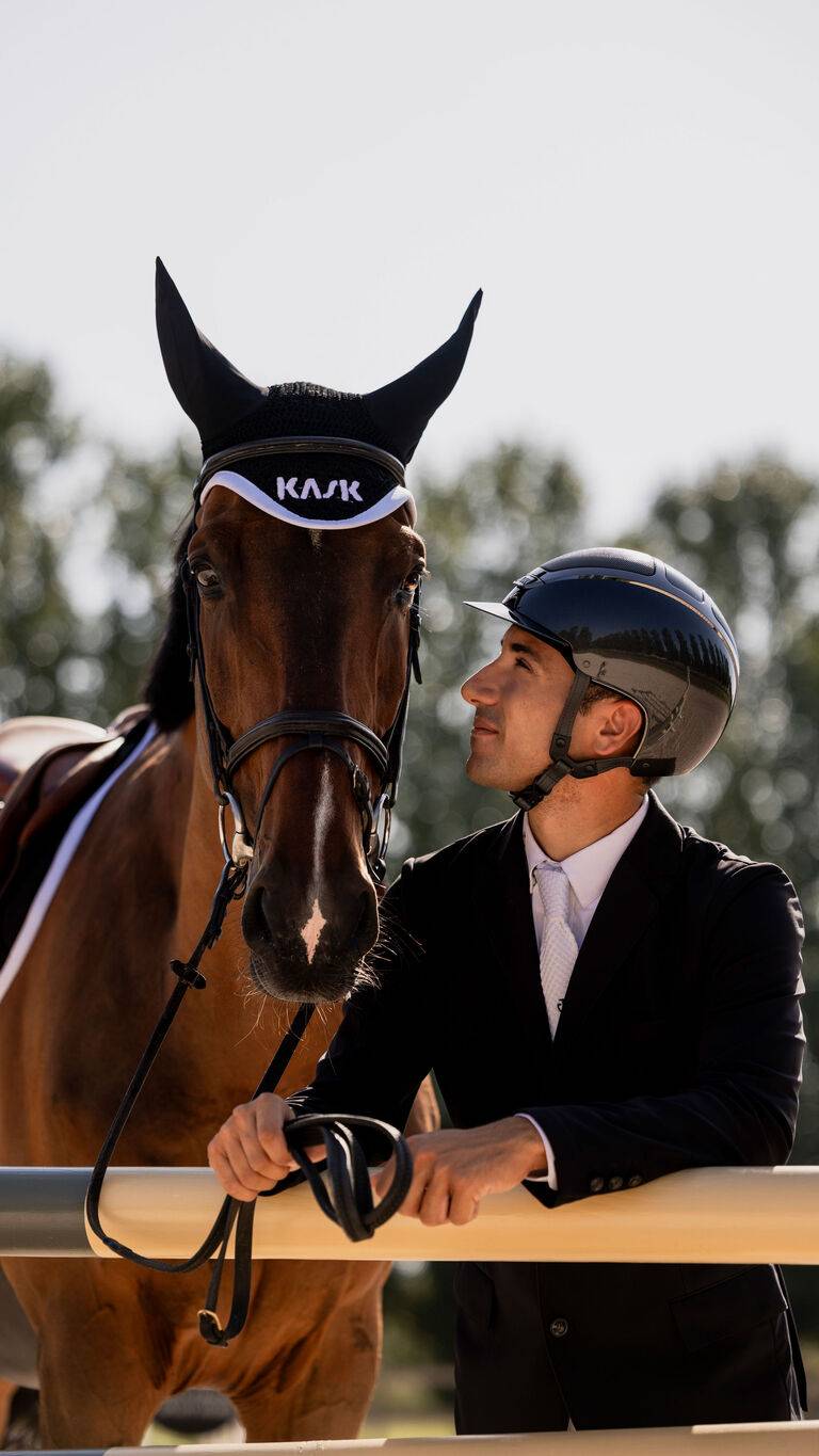 Kask Dogma Pure Shine € 549,00 Moda