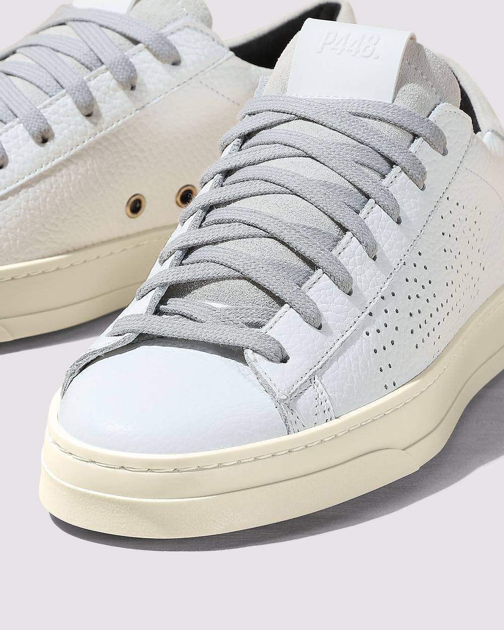 P448 Jack All White Nuova