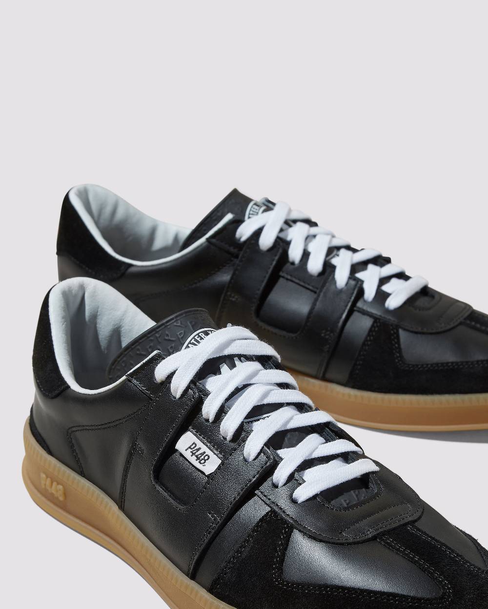 P448 Monza Black/Gaz Italia