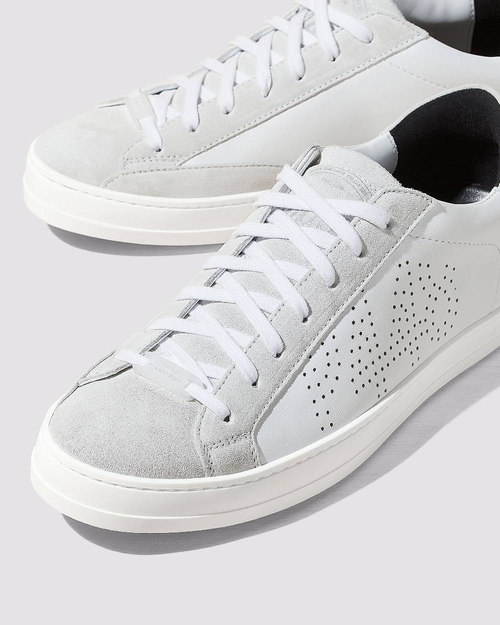 P448 John Recycled White Promozione