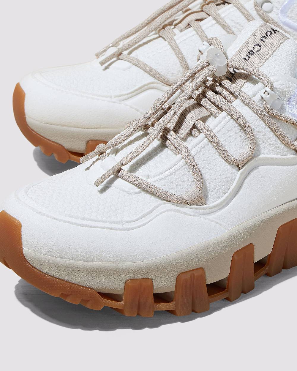 P448 Monalea White/Sand Economico
