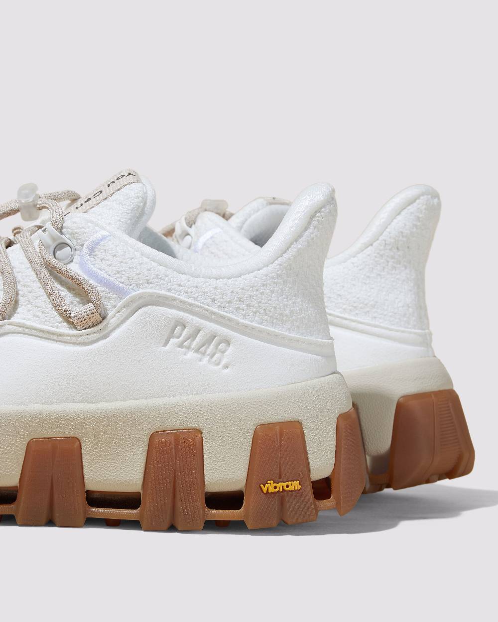 P448 Monalea White/Sand Economico