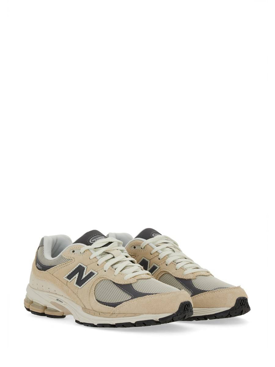 NEW BALANCE SNEAKER 2002 In Linea