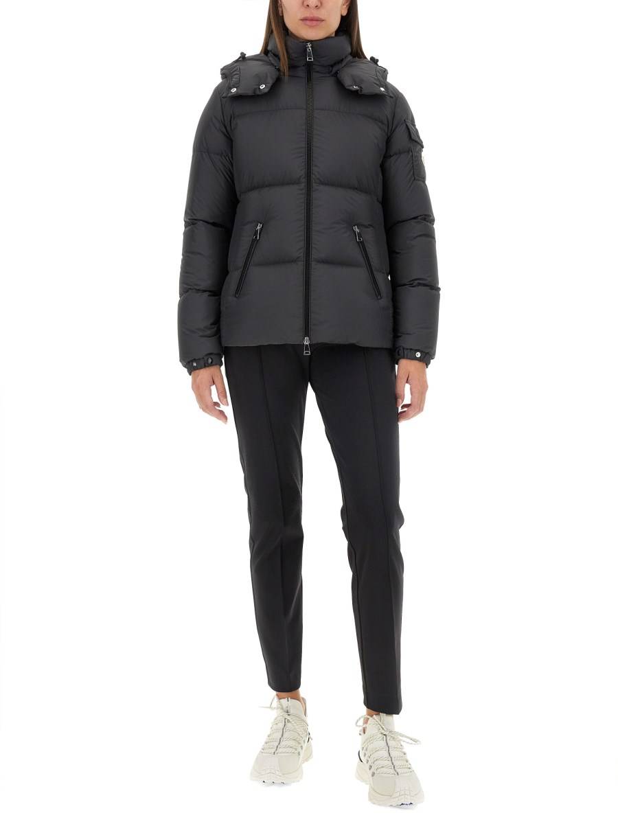 MONCLER GIACCA CORTA FOURMINES IN NYLON RICICLATO Soddisfazione Garantita