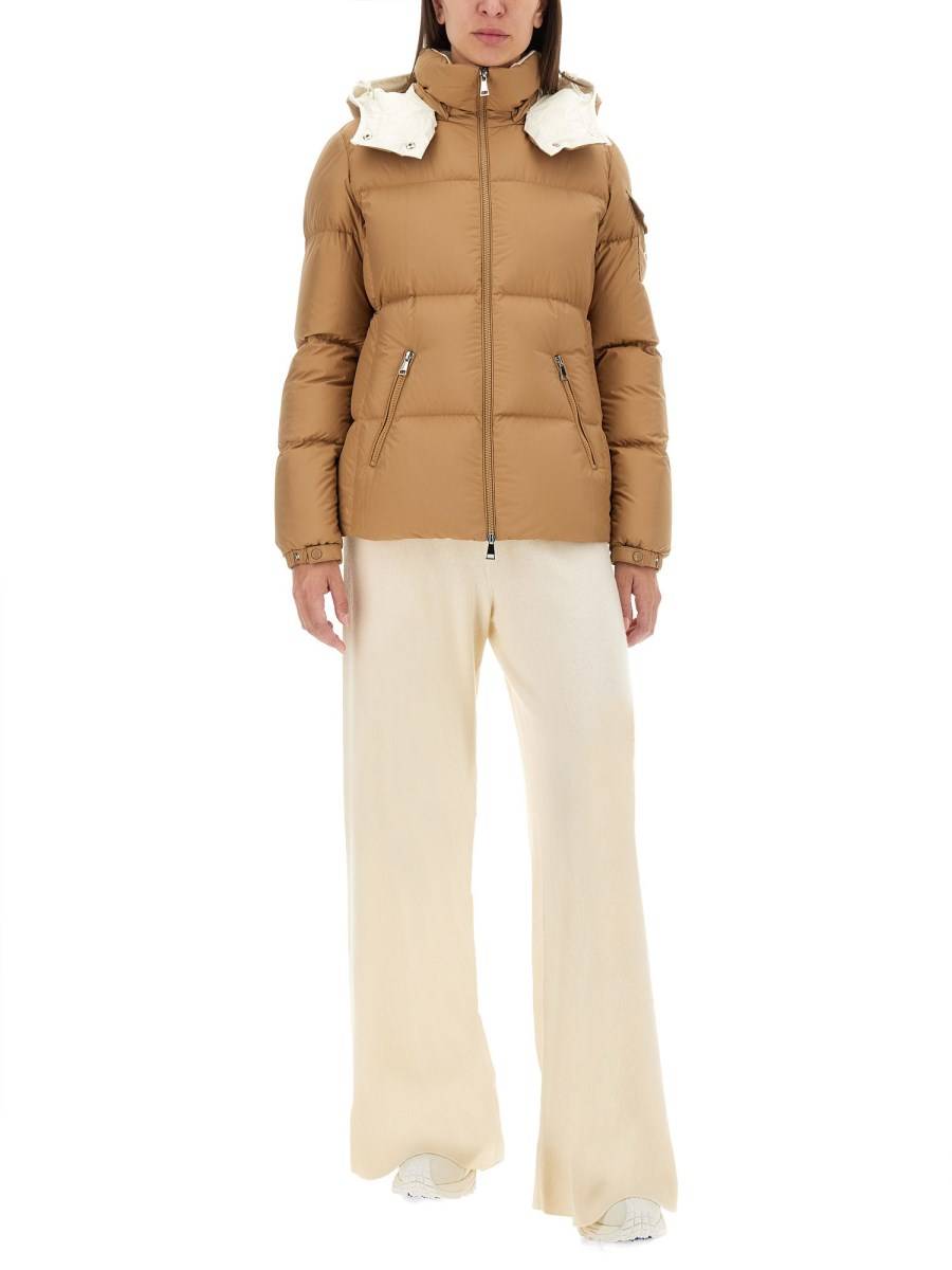 MONCLER GIACCA CORTA FOURMINES IN NYLON RICICLATO Qualità Garantita
