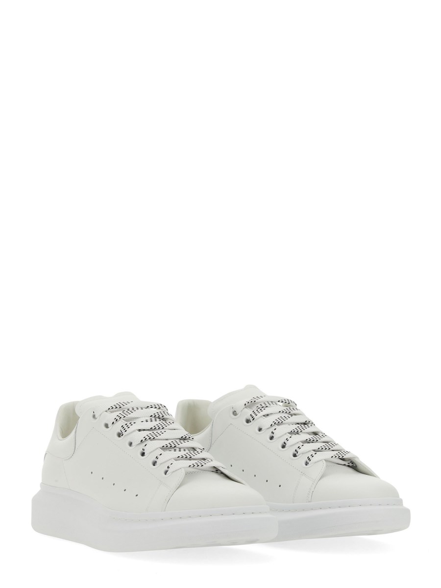 ALEXANDER McQUEEN SNEAKER OVERSIZE IN PELLE Consegna Veloce