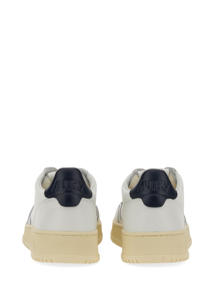 AUTRY SNEAKER MEDALIST LOW IN PELLE Offerta Pasqua