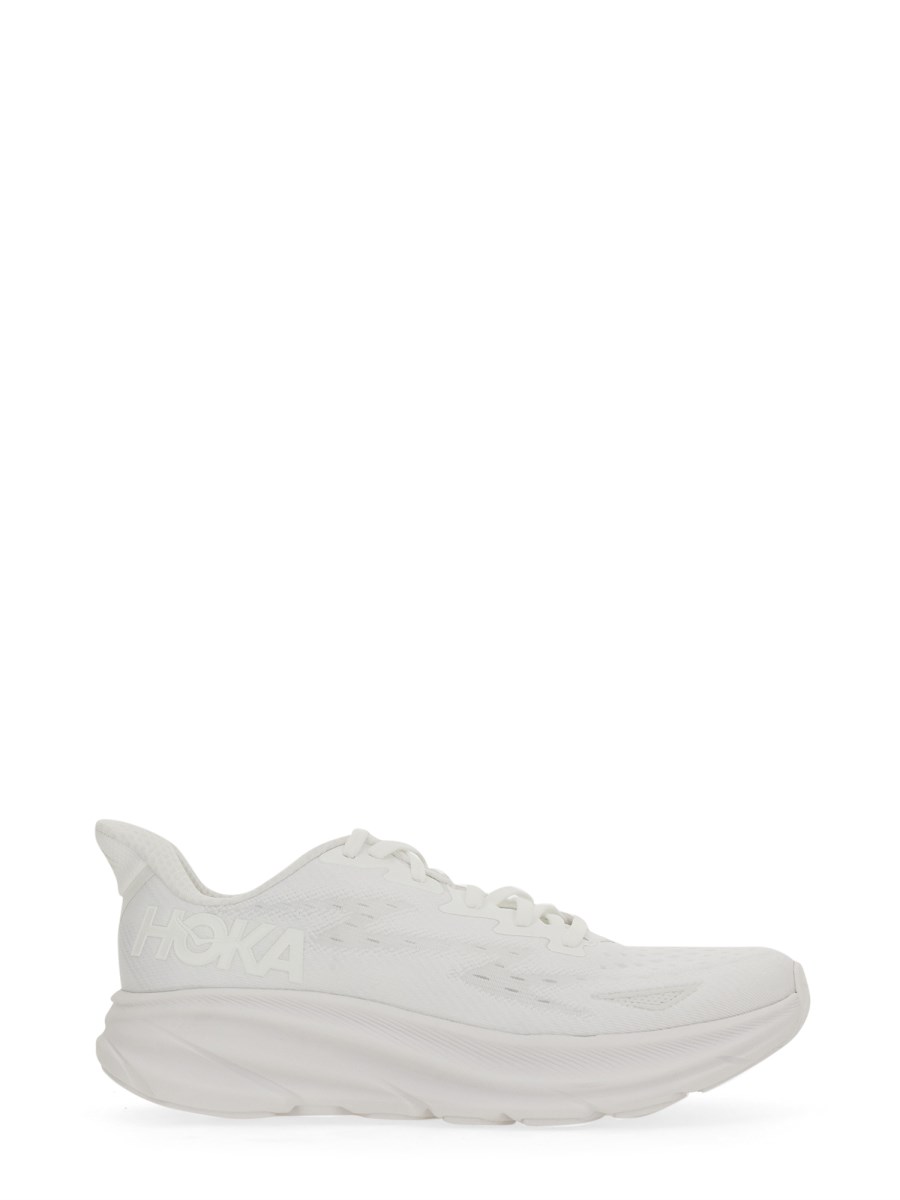 HOKA ONE ONE SNEAKER CLIFTON 9 Sostegno trimestrale