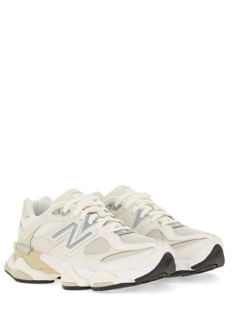 NEW BALANCE SNEAKER 9060 In vendita