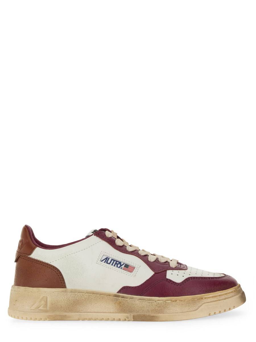 AUTRY SNEAKER SUPER VINTAGE IN PELLE CON LOGO Saldi Di Fabbrica