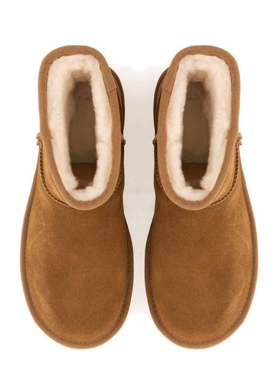 UGG STIVALE CLASSIC MINI IN PELLE CON PLATEAU Vendita calda