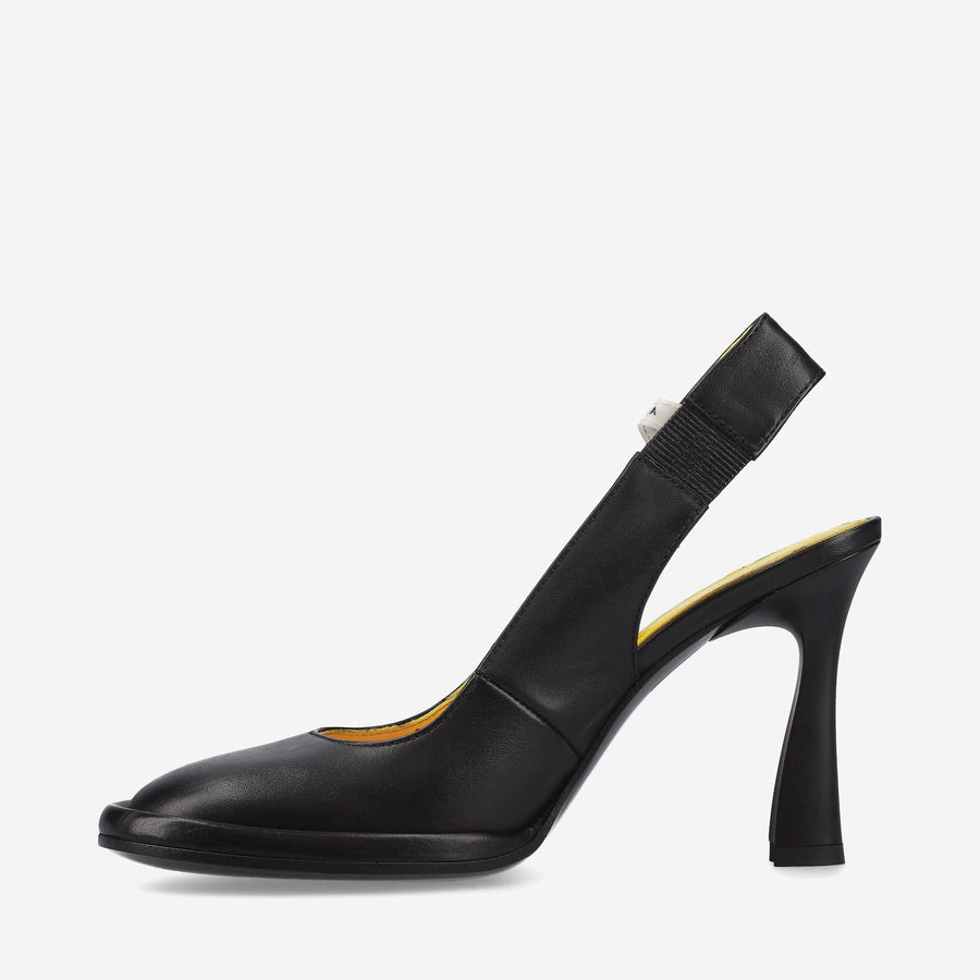 Premiata Chanel M6767A in pelle Vendita