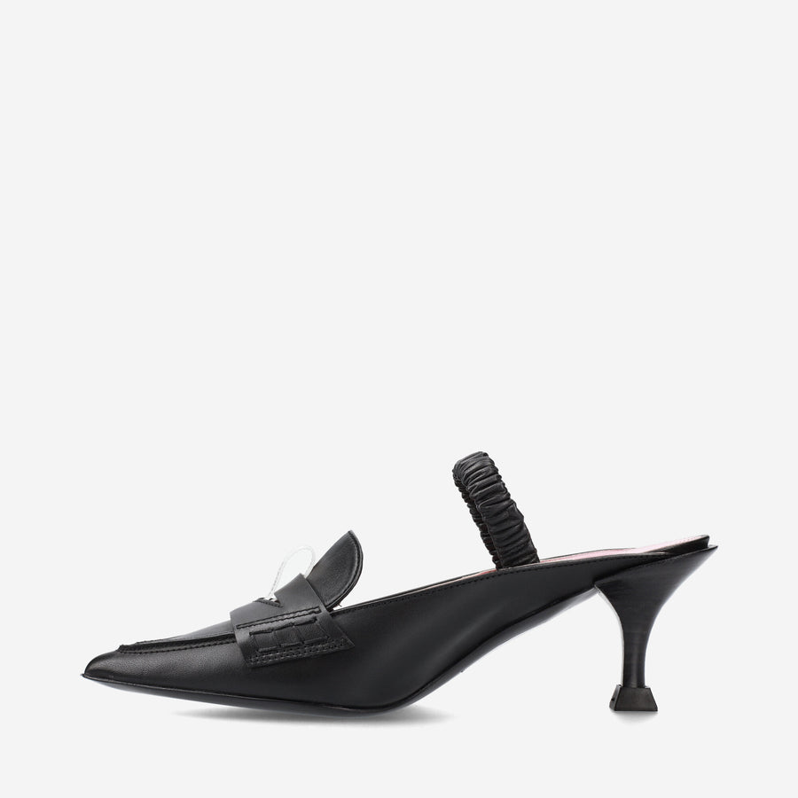 Premiata Décolleté slingback M6679A in nappa Black Friday Prezzi