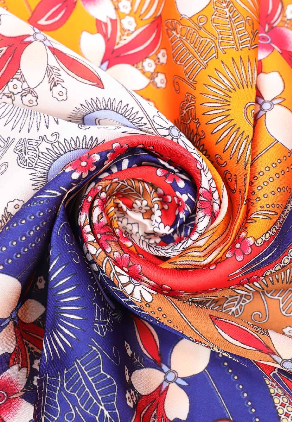 Queen Helena Foulard SC022 Solo un giorno rimasto