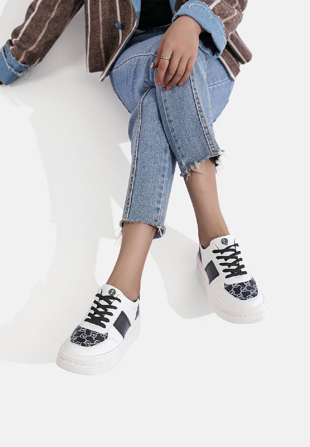 Queen Helena Sneakers - X29-6 Cyber Monday