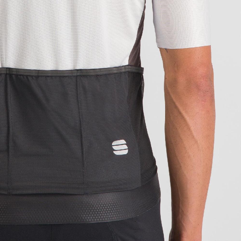 Sportful BREAKOUT SUPERGIARA JERSEY Qualità