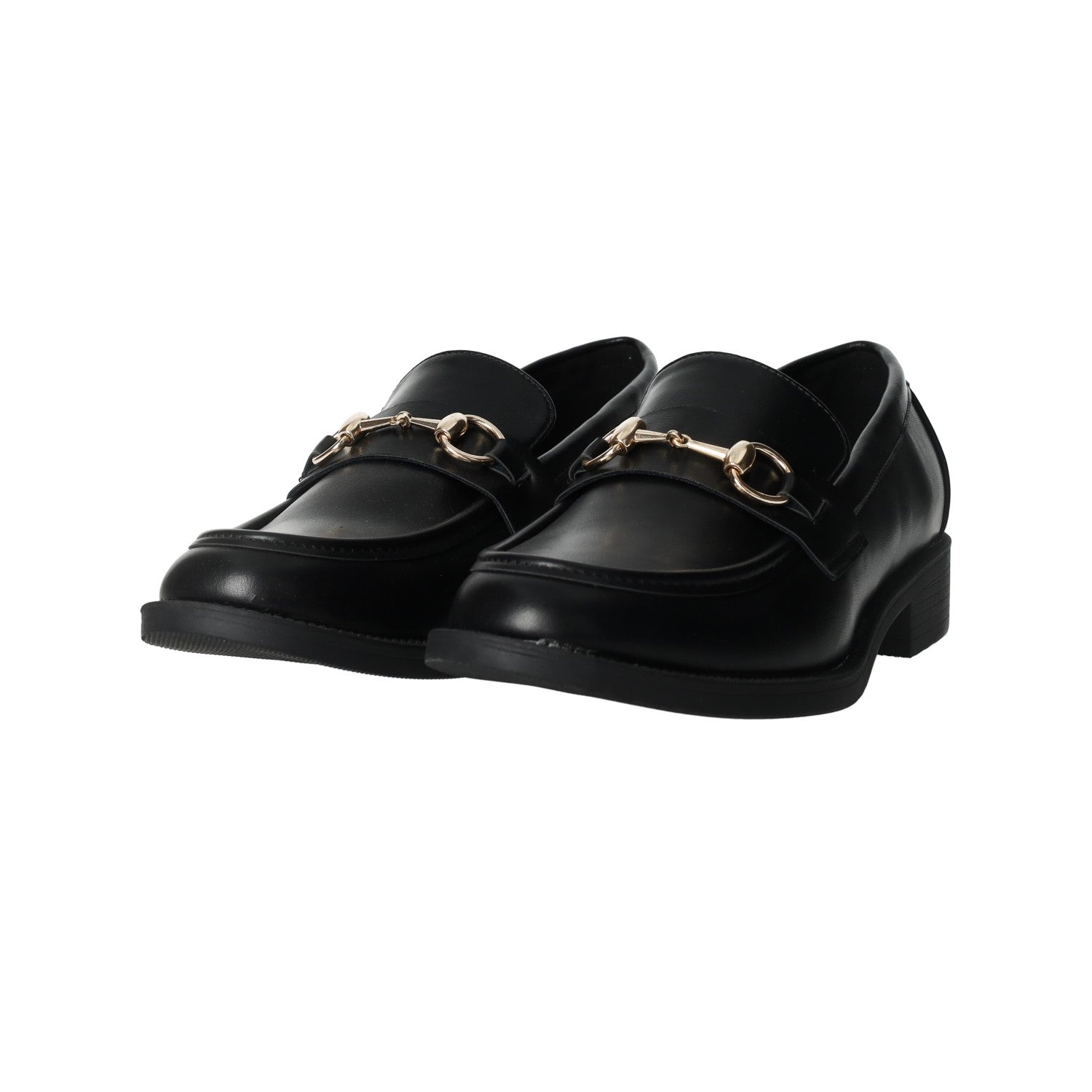 Tata Italia Mocassini con fibbia dorata. Tacco alto 3cm Outlet
