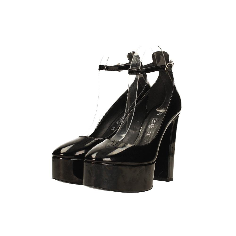 Tata Italia Décolleté platform in vernice. Made in Italy. Tacco alto 13.5cm Fino Al -60%