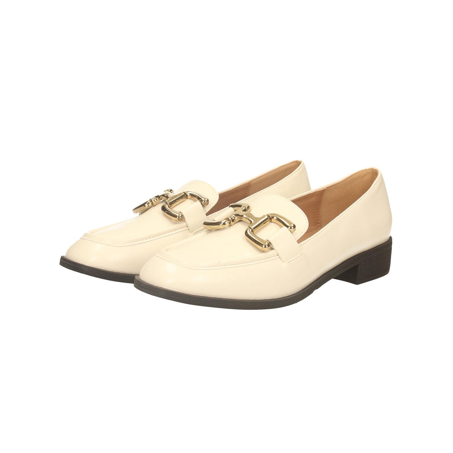 Tata Italia Mocassini neri con fibbia dorata. Tacco alto 3cm Sconto