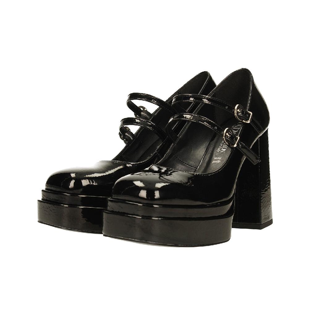 Tata Italia Décolleté in vernice. Made in Italy. con doppio cinturino. Tacco alto 11cm 50% di sconto con spedizione gratuita