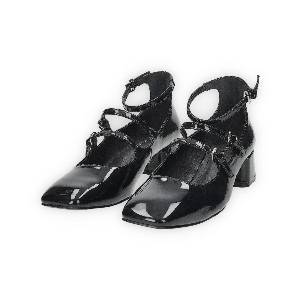 Tata Italia Décolleté nere in vernice con catenina. Tacco alto 6cm Super sconto