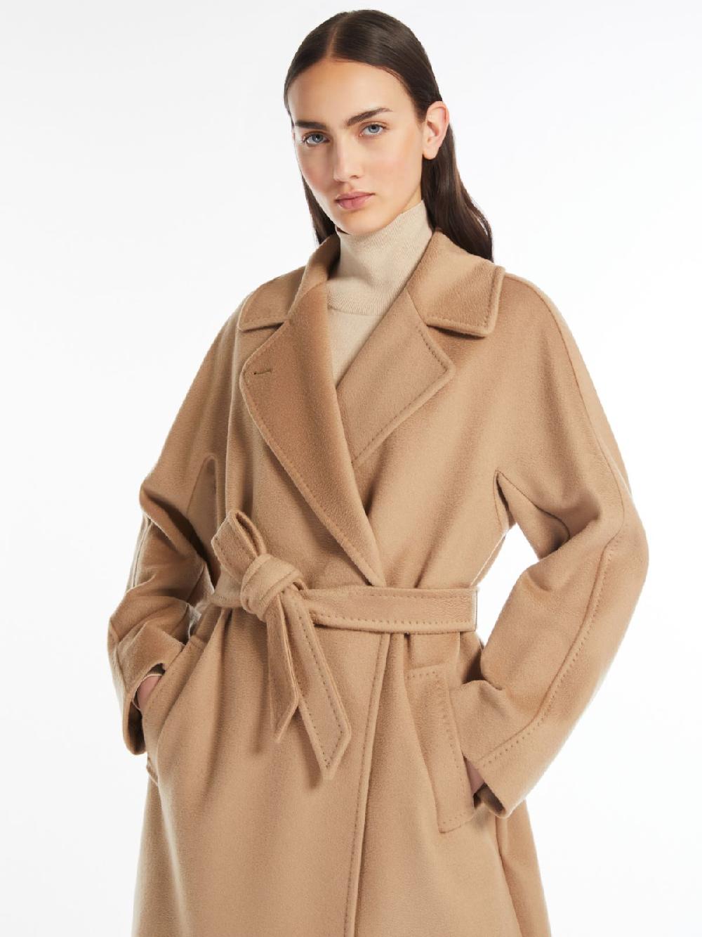 Weekend Cappotto in lana con cintura Novità