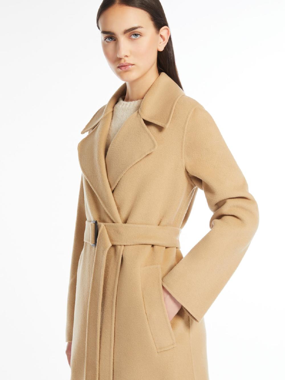 Weekend Cappotto lungo a vestaglia in lana Vendita Calda
