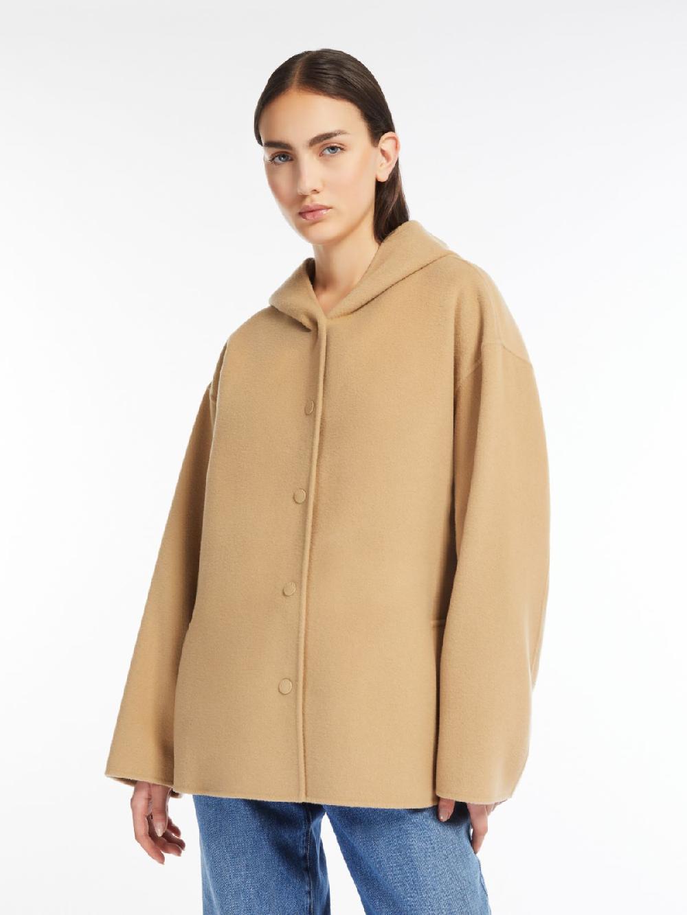 Weekend Cappotto in lana con cappuccio Negozio