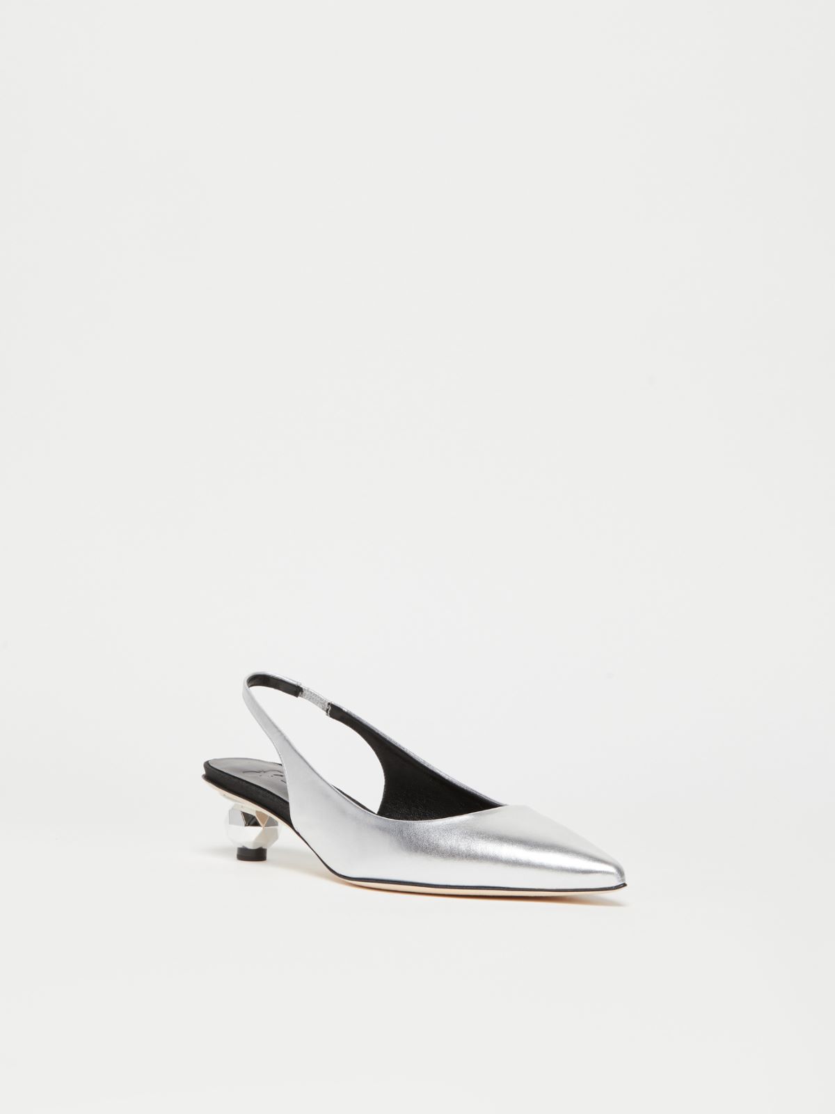 Weekend Slingback in nappa laminata Qualità Garantita