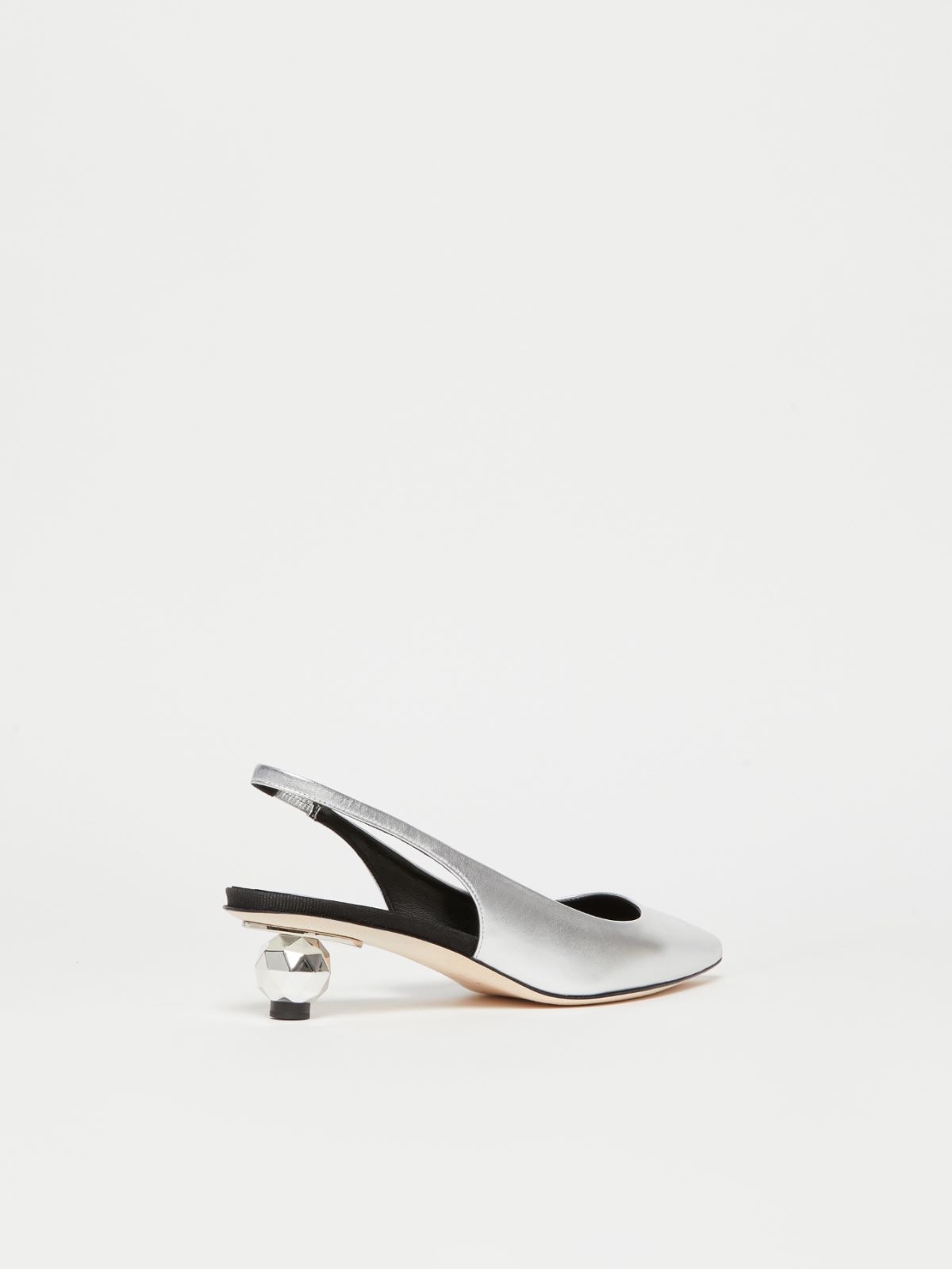 Weekend Slingback in nappa laminata Qualità Garantita
