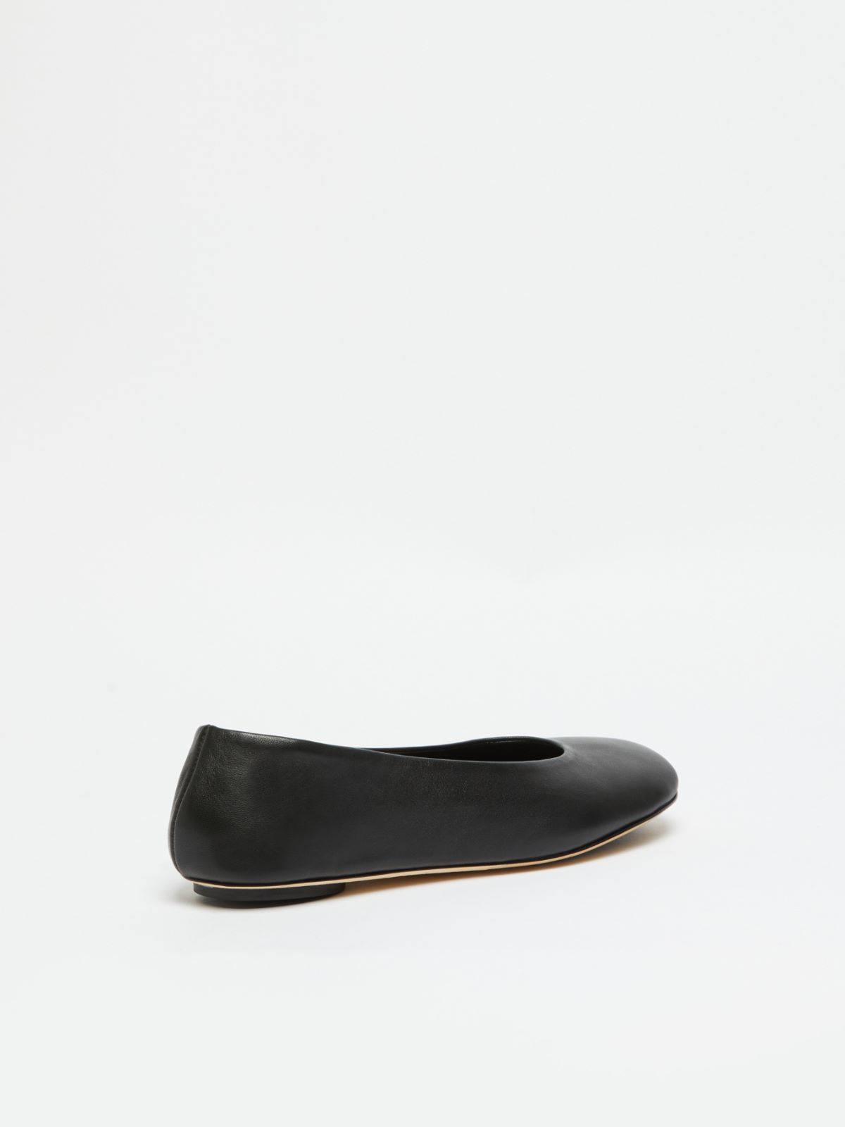 Weekend Ballerina in nappa Presa