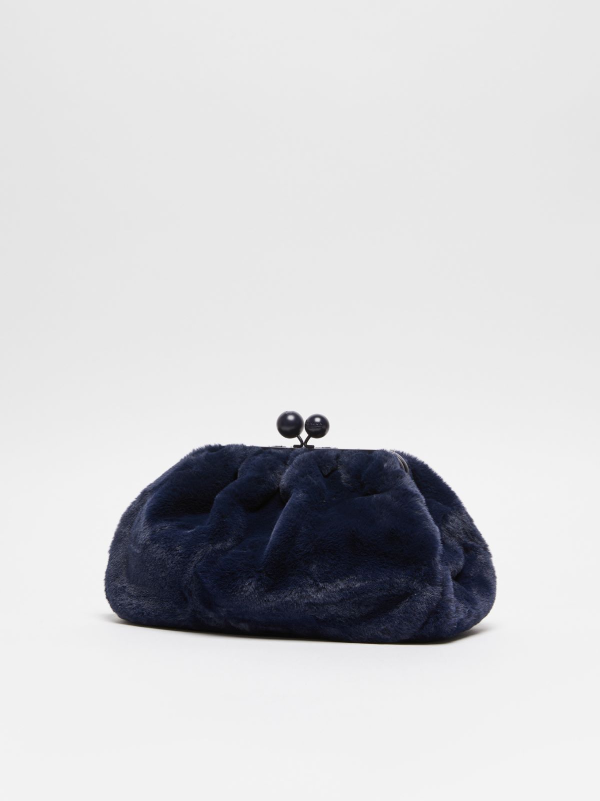 Weekend Pasticcino Bag Medium in tessuto extra soft furry Italia
