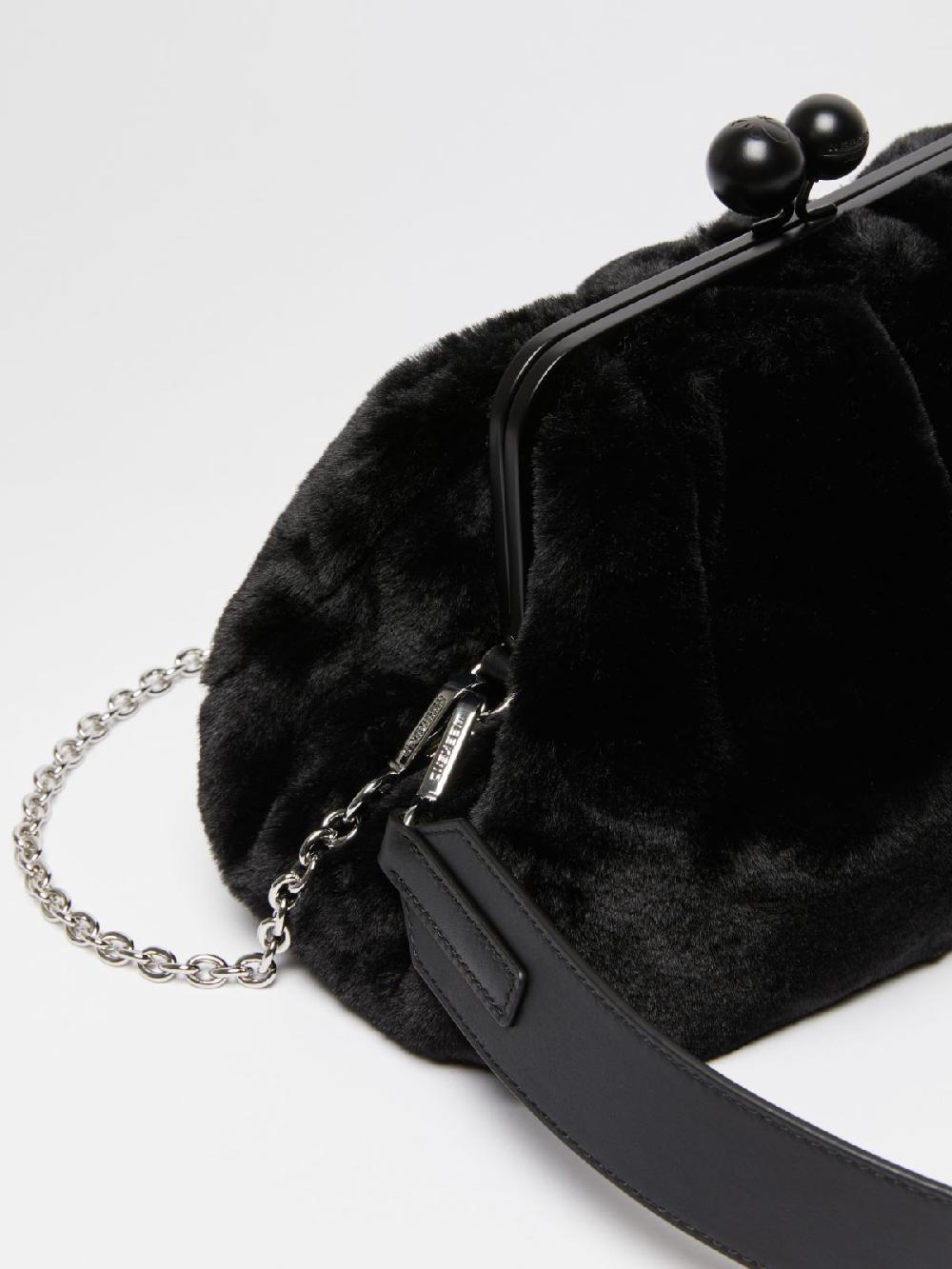 Weekend Pasticcino Bag Medium in tessuto extra soft furry 2025