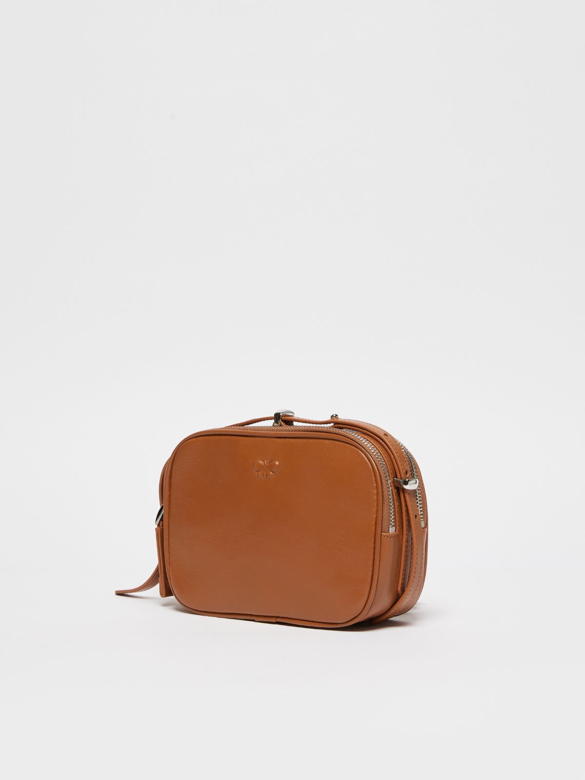 Weekend Mini bag in nappa lucida In Linea