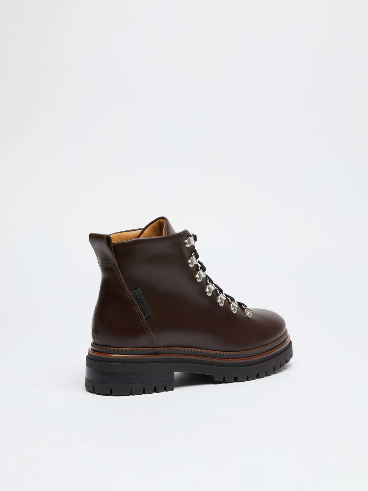 Weekend Stivaletto in cuoio Outlet