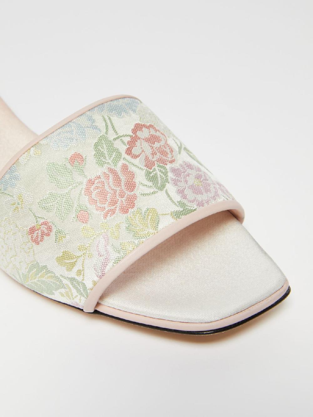 Weekend Sandalo flat in seta jacquard 2025