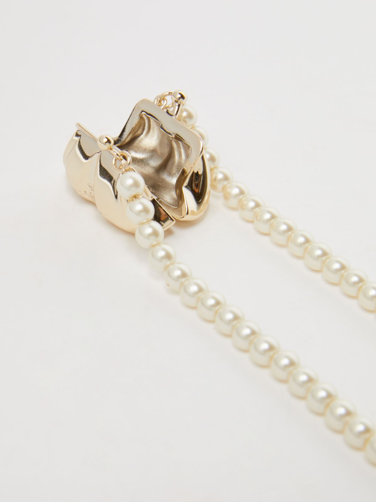 Weekend Collana di perle con charm Pasticcino Sconto
